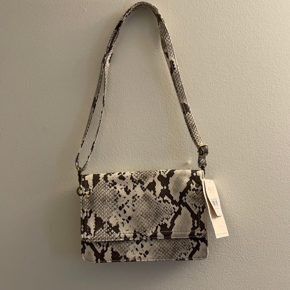 Relic Handbags - Relic By Fossil Snakeskin Handbag